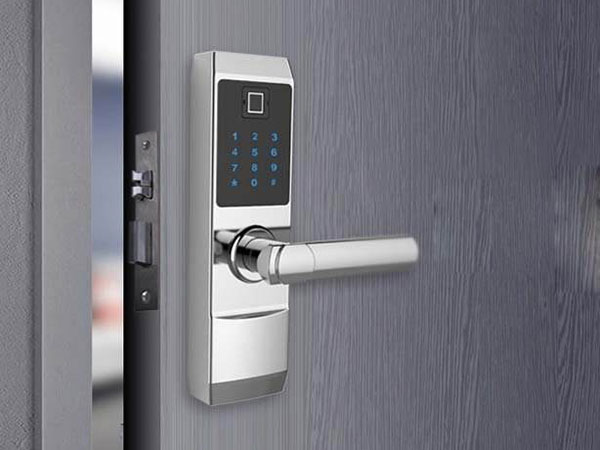 华蓥24小时上门开锁公司