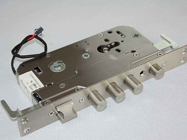 华蓥24小时上门开锁公司