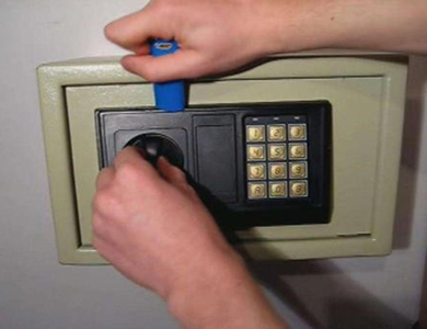 华蓥24小时上门开锁公司